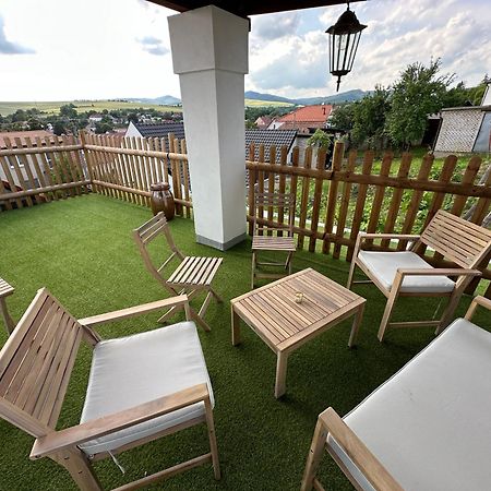 Nad Slovackym Sklipkem Villa Tupesy Ngoại thất bức ảnh