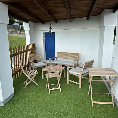 Nad Slovackym Sklipkem Villa Tupesy Ngoại thất bức ảnh