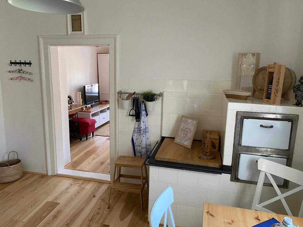 Nad Slovackym Sklipkem Villa Tupesy Ngoại thất bức ảnh